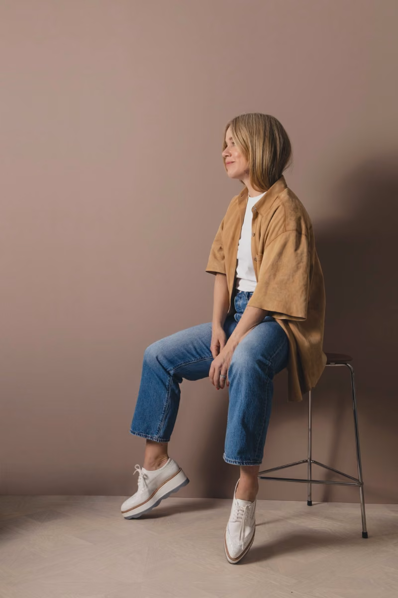 Truly Taupe Alcro